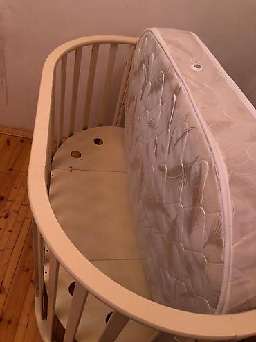 Uşaq mebeli: Oval formalı uşaq beşiyi və döşək - Material: möhkəm ağac karkas — 3