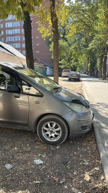 купить авто в бишкеке дешево: Mitsubishi Colt: 2004 г., 1.3 л, Вариатор, Бензин, Хетчбек
