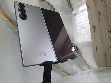 samsung air track: Samsung Galaxy Z Fold6, Б/у, 512 ГБ, цвет - Серебристый, 1 SIM, 2 SIM, eSIM — 8
