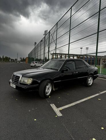 меняю с моей доплатой: Mercedes-Benz W124: 1991 г., 2 л, Механика, Бензин, Седан