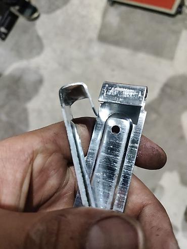 Кровля крыши: Желоба. отливы. слив. жолоб. отлив . тунике фон. чоро — 10