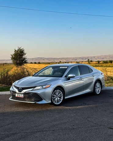 порог камри 40: Toyota Camry: 2020 г., 2.5 л, Автомат, Гибрид, Седан