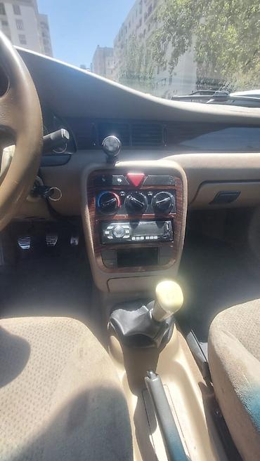 i̇ran: Iran Khodro Samand: 1.7 l | 2019 il 621 km Sedan — 4