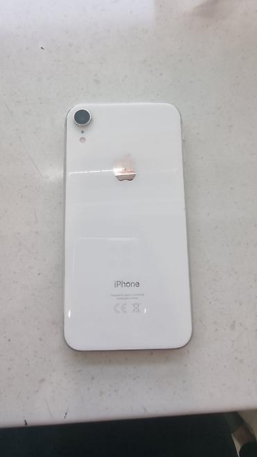 aphone xr: IPhone XR, белый цвет Характеристики и особенности: - Корпус из — 1