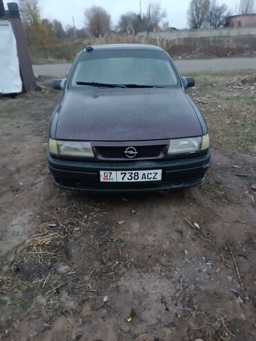 Opel: Opel Vectra: 1995 г., 1.8 л, Механика, Бензин, Седан