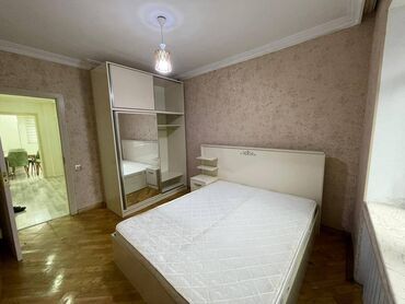 Uzunmüddətli kirayə mənzillər: Nesimi rayonu Tibb Universitetinin yaninda 8 noyabr metrosuna 3-4 — 3