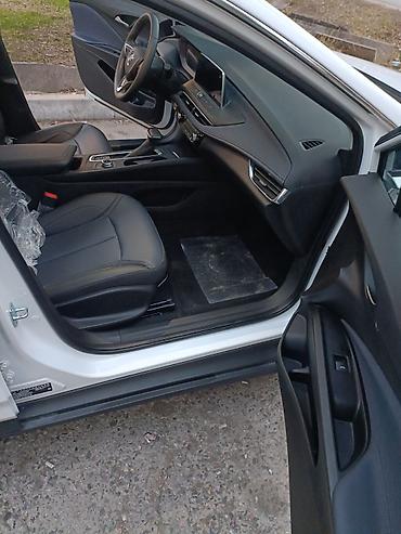 Buick: Buick : 2023 г., Электромобиль, Хэтчбэк — 18