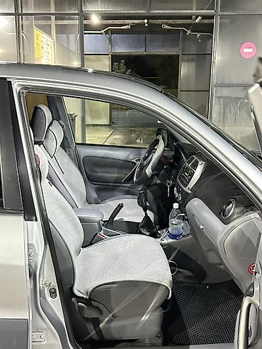 печка w210: Toyota RAV4: 2003 г., 2 л, Механика, Бензин, Кроссовер — 5