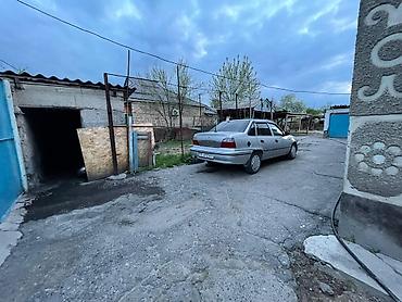 Продажа коттеджей и домов: Продаётся дом в Сокулуке Улица Токтогула 7 комнат все есть кроме душа at lalafo.kg — 3 Продажа коттеджей и домов: Продаётся дом в Сокулуке Улица Токтогула 7 комнат все есть кроме душа — 3