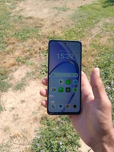Oppo 256 GB, rəng - Ağ, İki sim kartlı lalafo.az -da Oppo 256 GB, rəng - Ağ, İki sim kartlı