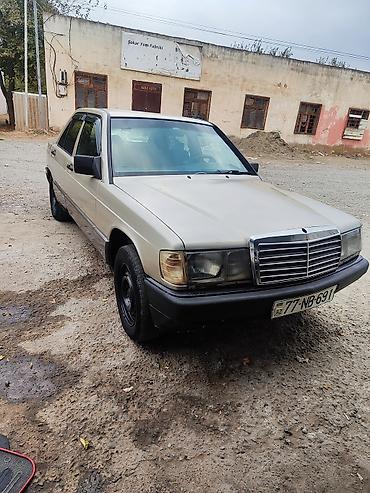 klas 6: Mercedes-Benz 190 (W201) sedan - Korpus: 4 qapılı sedan — 7