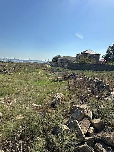 Torpaq sahələrinin satışı: 3 sot, Bələdiyyə — 4