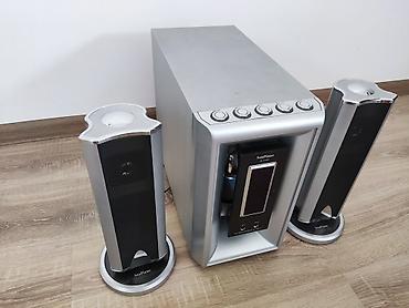 Динамики и колонки: Акустическая система/Караоке SeaPiano SP-7700F с мощным бассом. Имеет — 3