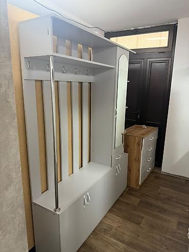standing mirror: Прихожая модульная с зеркалом и множеством систем хранения. Основные — 5