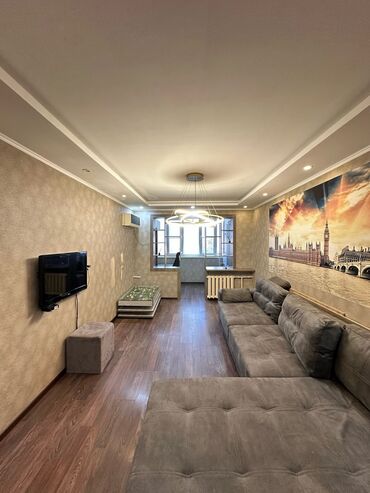 Продажа квартир: 2 комнаты, 43 м², 104 серия, 4 этаж, Евроремонт
