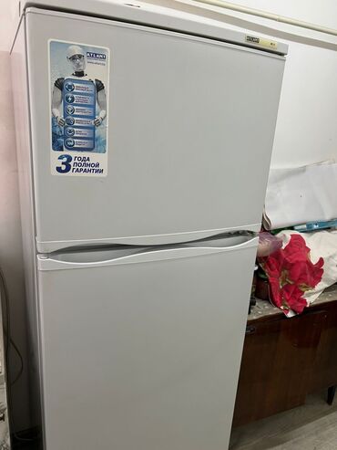 Башка климаттык техника: Продаю холодильник Атлант (высота 160/60/55) Работает отлично,покупали