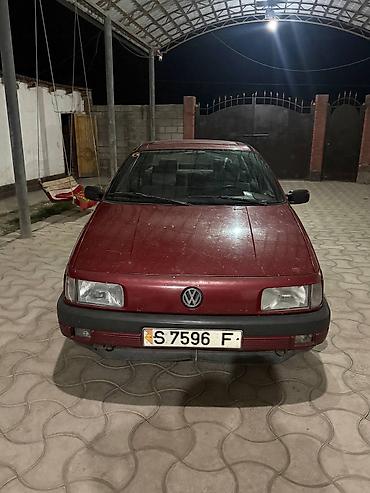 продаю passat b5: Volkswagen Passat: 1988 г., Седан — 5