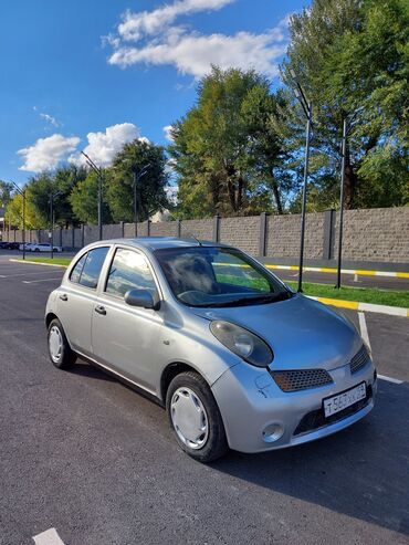 калдина 2002: Nissan March: 2002 г., 1.3 л, Автомат, Бензин, Хэтчбэк