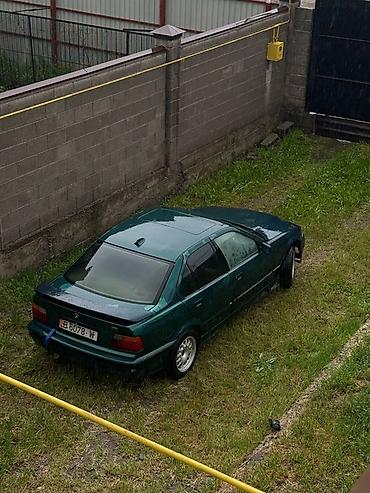 е34 кузов: BMW 3 series: 1992 г., 1.8 л, Механика, Бензин, Седан — 1