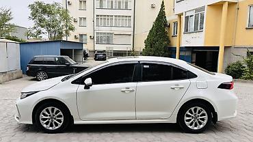 Toyota: Toyota Corolla: 2020 г., 1.8 л, Автомат, Гибрид, Седан — 3