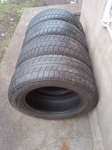 Шины: Шины 205 / 65 / R 16, Зима, Б/у, Комплект, Легковые, Япония, Bridgestone