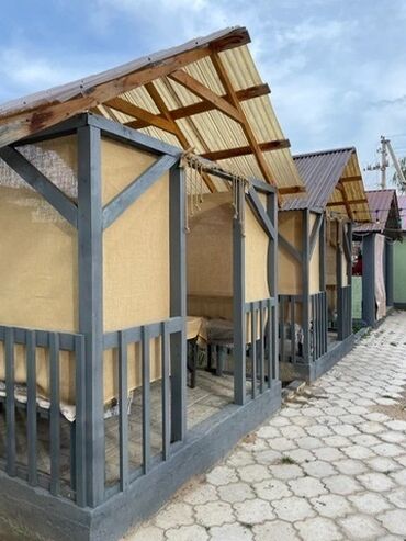 ищу дом на иссык куле: Номер, КРЫЛЬЯ 2 Чолпон-Ата, Детская площадка, Парковка, стоянка, Охраняемая территория