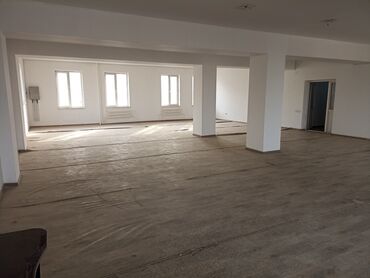 аренда для кофе: Город Ош, Ошский район. Сдаётся помещение 500кв.м. Подходит для: -