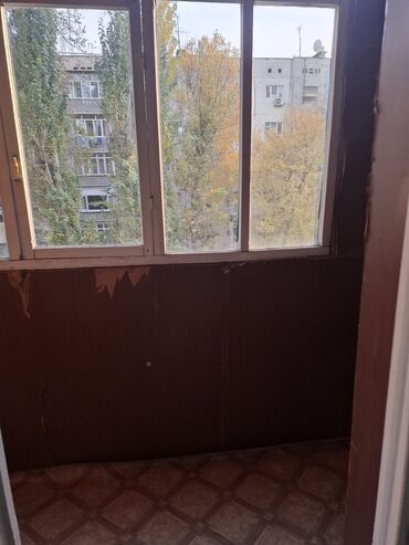 Продажа квартир: 1 комната, 35 м², Индивидуалка, 3 этаж, Старый ремонт — 8