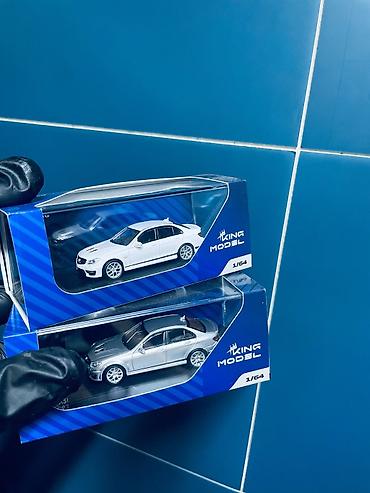 Модели автомобилей: Продаю масштабные модели 
1/64 цены разные — 19