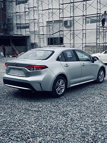 Унаа сатуу: Toyota Corolla: 2021 г., 1.8 л, Вариатор, Гибрид, Седан — 4