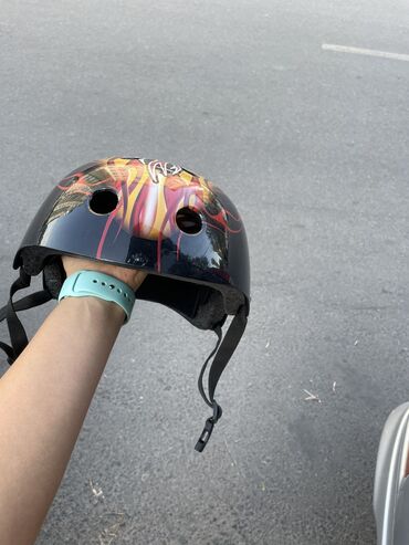 спортивный рул: Защитные Каски, шлем для велосипеда, скейтборда или самокатов По