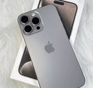 Apple iPhone: IPhone 15 Pro Max, Б/у, 256 ГБ, Matte Silver, Зарядное устройство, Защитное стекло, Чехол, 94 %