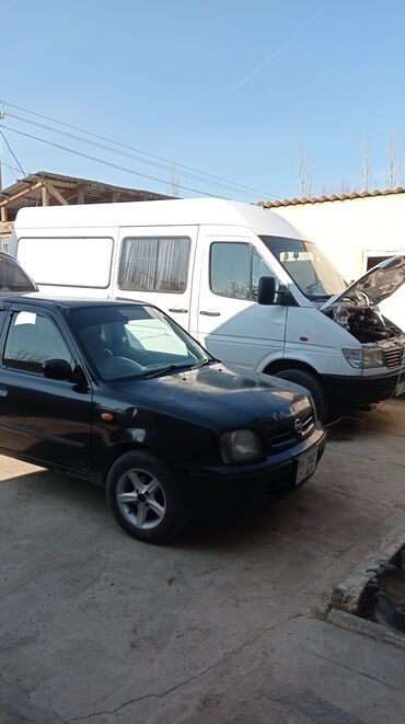 борт на фуру: Nissan Март: 2000 г., 1.1 л, Автомат, Бензин, Van