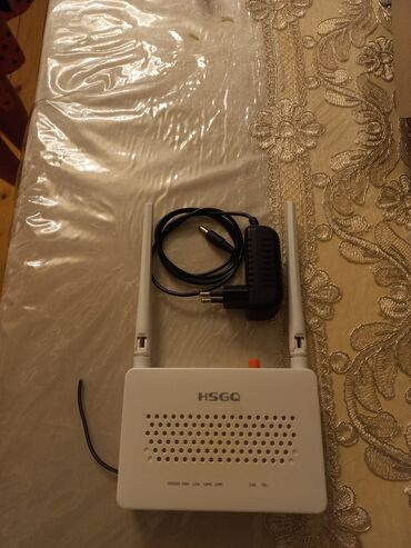 Modemlər və şəbəkə avadanlıqları: HSGQ router,modem, 20 Azn