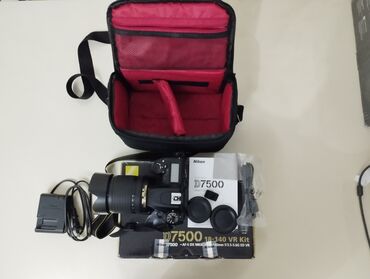 Fotokameralar: Nikon D7500,Yeni Kimidir,14 Min Probeq,Hec bir Problemi Yoxdur,18-140