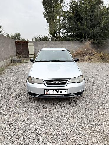 Daewoo Nexia: 2011 г., 1.5 л, Механика, Бензин, Седан