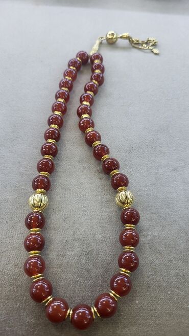 devit 3 ampul 300.000 qiymeti bakida: Qırmızı aqatdan təsbeh - Material: cilalanmış qırmızı aqat daş at lalafo.az devit 3 ampul 300.000 qiymeti bakida: Qırmızı aqatdan təsbeh - Material: cilalanmış qırmızı aqat daş