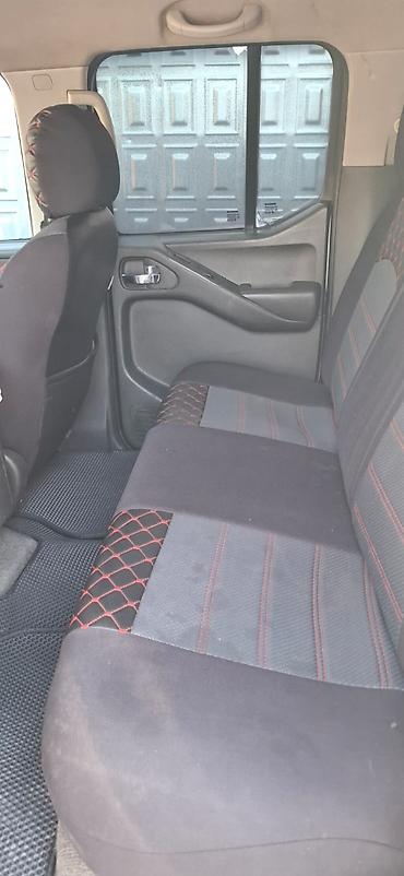 nissan president: Nissan Navara LE pikap - Kuzov: ağ rəng, öndə xrom radiator — 8
