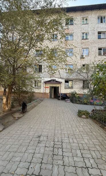 купить гостинку в бишкеке: 1 комната, 17 м², Общежитие и гостиничного типа, 1 этаж