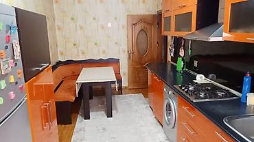 Mənzil kirayələyirəm: 3 otaqlı, 120 kv. m — 5