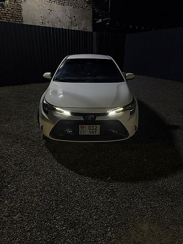 ваз лада пикап: Toyota Corolla: 2024 г., 1.8 л, Вариатор, Гибрид, Седан — 1