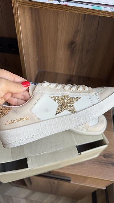 trap star: Кроссовки, 39, 39.5, 40, Golden Goose, Новый, цвет - Белый, Бесплатная доставка — 3