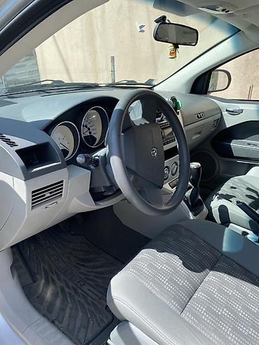 mopar akumulatori: Dodge Caliber, sivi metalik, hečbek sa 5 vrata. Glavne — 4