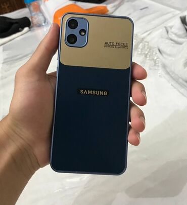 samsung evan: Samsung Galaxy A05, 128 GB, rəng - Göy, İki sim kartlı, Face ID, Sənədlərlə