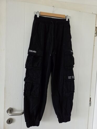 zvonaste pantalone: XS (EU 34), Visok struk na lalafo.rs zvonaste pantalone: XS (EU 34), Visok struk