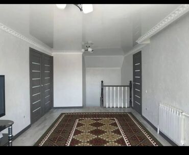 продаю дом на пишпеке: Үй, 130 кв. м, 5 бөлмө, Риелтор, Евро оңдоо