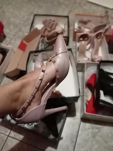 Salonke: Ženske cipele na visoku potpeticu – više modela - Crne salonke sa — 37