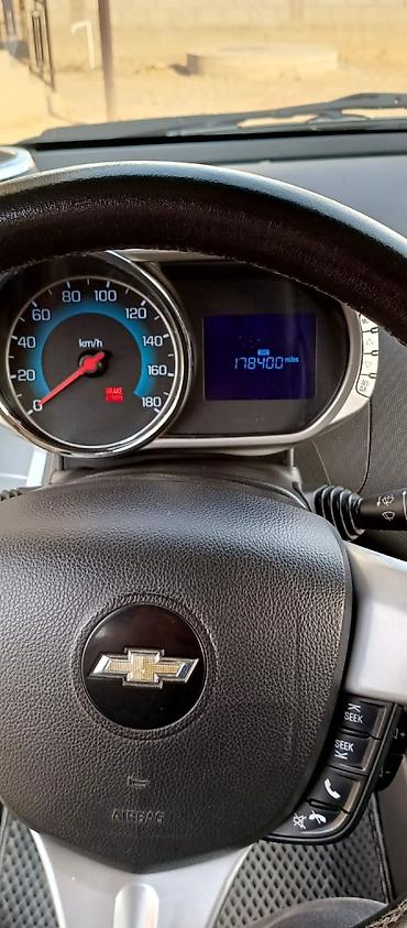 мото бишкек: Chevrolet Spark: 2014 г., 1 л, Автомат, Бензин, Лифтбек — 8