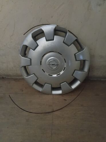 Kolpaklar: QIRIQI VAR 1 EDEDDİR ENDIRIM OLACAQ Opel üçün orijinal təkər qalpaki