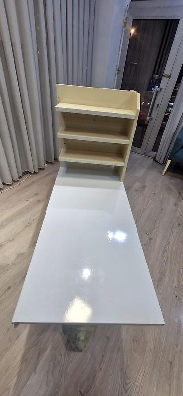 salon maları: İşlənmiş, Manikür üçün masa, Güzgüsüz — 3